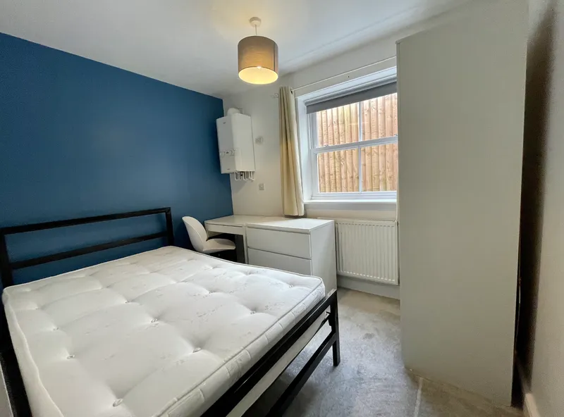 Stylish 2 Bed Student Flat  // Jul 2026 - Image 3